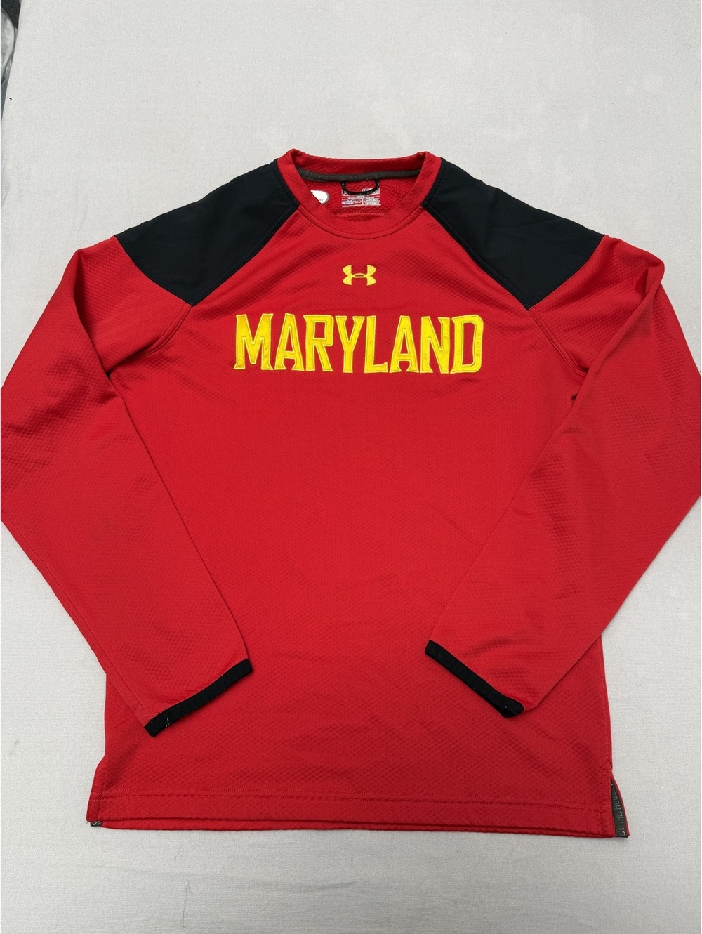 University of Maryland Terrapins Under Armour Long Sleeve -M